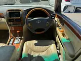 2003 Toyota Celsior 4.3 eR specifications Pearl Sedan for sale, Japanese used car export - photo 17 of 62 | GULJI TRADERS