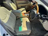 2003 Toyota Celsior 4.3 eR specifications Pearl Sedan for sale, Japanese used car export - photo 32 of 62 | GULJI TRADERS