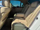 2003 Toyota Celsior 4.3 eR specifications Pearl Sedan for sale, Japanese used car export - photo 40 of 62 | GULJI TRADERS