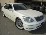 2003 Toyota Celsior C Interior Selection Pearl Sedan for sale, Japanese used car export - photo 8 of 68 | GULJI TRADERS