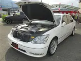 2003 Toyota Celsior C Interior Selection Pearl Sedan for sale, Japanese used car export - photo 41 of 68 | GULJI TRADERS