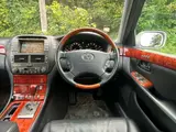 2003 Toyota Celsior 4.3 C Specification Interior Selection Silver Sedan for sale, Japanese used car export - photo 5 of 54 | GULJI TRADERS