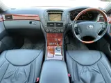 2003 Toyota Celsior C Interior Selection White Sedan for sale, Japanese used car export - photo 3 of 24 | GULJI TRADERS