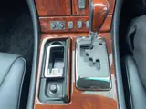 2003 Toyota Celsior C Interior Selection White Sedan for sale, Japanese used car export - photo 9 of 24 | GULJI TRADERS
