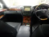 2003 Toyota Celsior eR specifications Pearl Sedan for sale, Japanese used car export - photo 3 of 5 | GULJI TRADERS