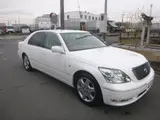 2003 Toyota Celsior C specification Pearl Sedan for sale, Japanese used car export - photo 2 of 9 | GULJI TRADERS