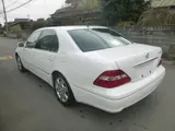 2003 Toyota Celsior C specification Pearl Sedan for sale, Japanese used car export - photo 4 of 9 | GULJI TRADERS