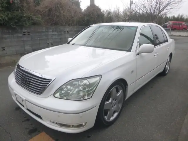 2003 Toyota Celsior C specification F package Pearl Sedan for sale, Japanese used car export - photo 1 of 9 | GULJI TRADERS