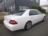 2003 Toyota Celsior C specification F package Pearl Sedan for sale, Japanese used car export - photo 3 of 9 | GULJI TRADERS