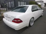 2003 Toyota Celsior C specification Pearl Sedan for sale, Japanese used car export - photo 3 of 9 | GULJI TRADERS
