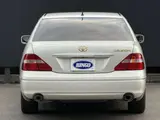 2004 Toyota Celsior 4.3 A specification Pearl Sedan for sale, Japanese used car export - photo 7 of 71 | GULJI TRADERS