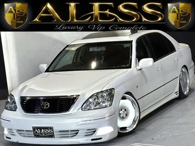 2004 Toyota Celsior 4.3 C Specification Interior Selection Pearl Sedan for sale, Japanese used car export | GULJI TRADERS