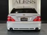 2004 Toyota Celsior 4.3 C Specification Interior Selection Pearl Sedan for sale, Japanese used car export - photo 6 of 62 | GULJI TRADERS