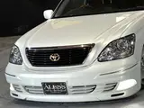2004 Toyota Celsior 4.3 C Specification Interior Selection Pearl Sedan for sale, Japanese used car export - photo 11 of 62 | GULJI TRADERS