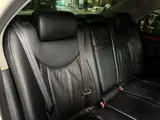 2004 Toyota Celsior 4.3 C Specification Interior Selection Pearl Sedan for sale, Japanese used car export - photo 47 of 62 | GULJI TRADERS