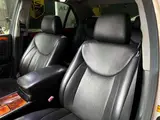 2004 Toyota Celsior 4.3 C Specification Interior Selection Pearl Sedan for sale, Japanese used car export - photo 58 of 62 | GULJI TRADERS