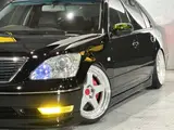 2004 Toyota Celsior 4.3 C Specification Interior Selection Black Color changed Sedan for sale, Japanese used car export - photo 8 of 67 | GULJI TRADERS