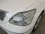 2004 Toyota Celsior A Show Pearl Sedan for sale, Japanese used car export - photo 8 of 41 | GULJI TRADERS