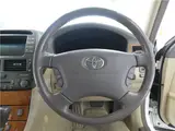 2004 Toyota Celsior A Show Pearl Sedan for sale, Japanese used car export - photo 32 of 41 | GULJI TRADERS