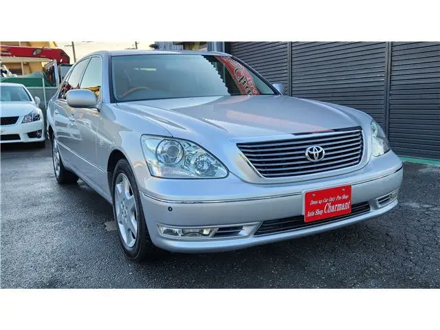2004 Toyota Celsior A Show Silver Sedan for sale, Japanese used car export | GULJI TRADERS