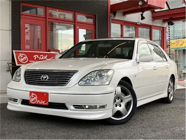 2004 Toyota Celsior e specification Pearl Sedan for sale, Japanese used car export | GULJI TRADERS