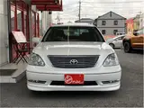 2004 Toyota Celsior e specification Pearl Sedan for sale, Japanese used car export - photo 4 of 37 | GULJI TRADERS