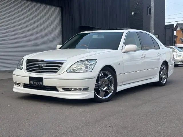 2004 Toyota Celsior C Show Interior Selection Pearl Sedan for sale, Japanese used car export | GULJI TRADERS