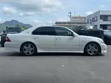 2004 Toyota Celsior C Show Interior Selection Pearl Sedan for sale, Japanese used car export - photo 4 of 39 | GULJI TRADERS