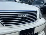 2004 Toyota Celsior C Show Interior Selection Pearl Sedan for sale, Japanese used car export - photo 11 of 39 | GULJI TRADERS
