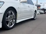 2004 Toyota Celsior C Show Interior Selection Pearl Sedan for sale, Japanese used car export - photo 13 of 39 | GULJI TRADERS
