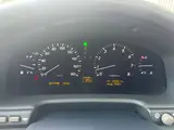 2004 Toyota Celsior C Show Interior Selection Pearl Sedan for sale, Japanese used car export - photo 32 of 39 | GULJI TRADERS