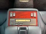 2004 Toyota Celsior C Show Interior Selection Pearl Sedan for sale, Japanese used car export - photo 34 of 39 | GULJI TRADERS