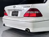 2004 Toyota Celsior 4.3 C Specification Interior Selection Pearl Sedan for sale, Japanese used car export - photo 19 of 70 | GULJI TRADERS