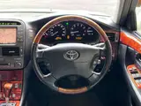 2004 Toyota Celsior 4.3 C Specification Interior Selection Pearl Sedan for sale, Japanese used car export - photo 41 of 70 | GULJI TRADERS