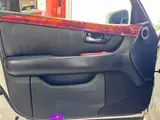 2004 Toyota Celsior 4.3 C Specification Interior Selection Pearl Sedan for sale, Japanese used car export - photo 45 of 70 | GULJI TRADERS