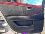 2004 Toyota Celsior 4.3 C Specification Interior Selection Pearl Sedan for sale, Japanese used car export - photo 48 of 70 | GULJI TRADERS