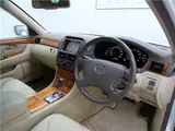 2004 Toyota Celsior A-Sho ★ 18-inch alloy wheels for Euro use Pearl Sedan for sale, Japanese used car export - photo 3 of 55 | GULJI TRADERS