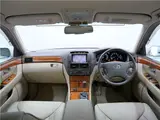 2004 Toyota Celsior A-Sho ★ 18-inch alloy wheels for Euro use Pearl Sedan for sale, Japanese used car export - photo 15 of 55 | GULJI TRADERS