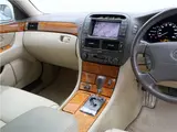 2004 Toyota Celsior A-Sho ★ 18-inch alloy wheels for Euro use Pearl Sedan for sale, Japanese used car export - photo 17 of 55 | GULJI TRADERS