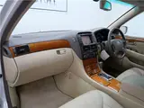 2004 Toyota Celsior A-Sho ★ 18-inch alloy wheels for Euro use Pearl Sedan for sale, Japanese used car export - photo 28 of 55 | GULJI TRADERS