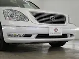 2004 Toyota Celsior A-Sho ★ 18-inch alloy wheels for Euro use Pearl Sedan for sale, Japanese used car export - photo 38 of 55 | GULJI TRADERS