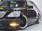 2004 Toyota Celsior 4.3 eR specifications Black Sedan for sale, Japanese used car export - photo 10 of 69 | GULJI TRADERS