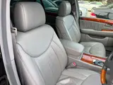 2004 Toyota Celsior 4.3 eR specifications Black Sedan for sale, Japanese used car export - photo 34 of 69 | GULJI TRADERS