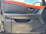 2004 Toyota Celsior 4.3 C specification Black Color changed Sedan for sale, Japanese used car export - photo 39 of 70 | GULJI TRADERS