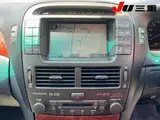 2004 Toyota Celsior C Interior Selection Pearl Sedan for sale, Japanese used car export - photo 11 of 12 | GULJI TRADERS