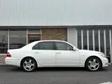 2004 Toyota Celsior eR Show Pearl Sedan for sale, Japanese used car export - photo 4 of 24 | GULJI TRADERS