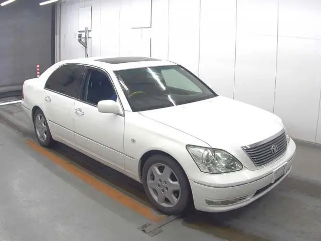 2004 Toyota Celsior C Specification Interior Selection Pearl Sedan for sale, Japanese used car export - photo 1 of 6 | GULJI TRADERS