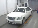 2004 Toyota Celsior C Specification Interior Selection Pearl Sedan for sale, Japanese used car export - photo 5 of 6 | GULJI TRADERS