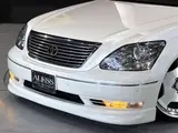 2005 Toyota Celsior 4.3 C Specification Interior Selection Pearl Sedan for sale, Japanese used car export - photo 2 of 66 | GULJI TRADERS
