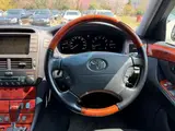 2005 Toyota Celsior 4.3 C Specification Interior Selection Pearl Sedan for sale, Japanese used car export - photo 18 of 66 | GULJI TRADERS